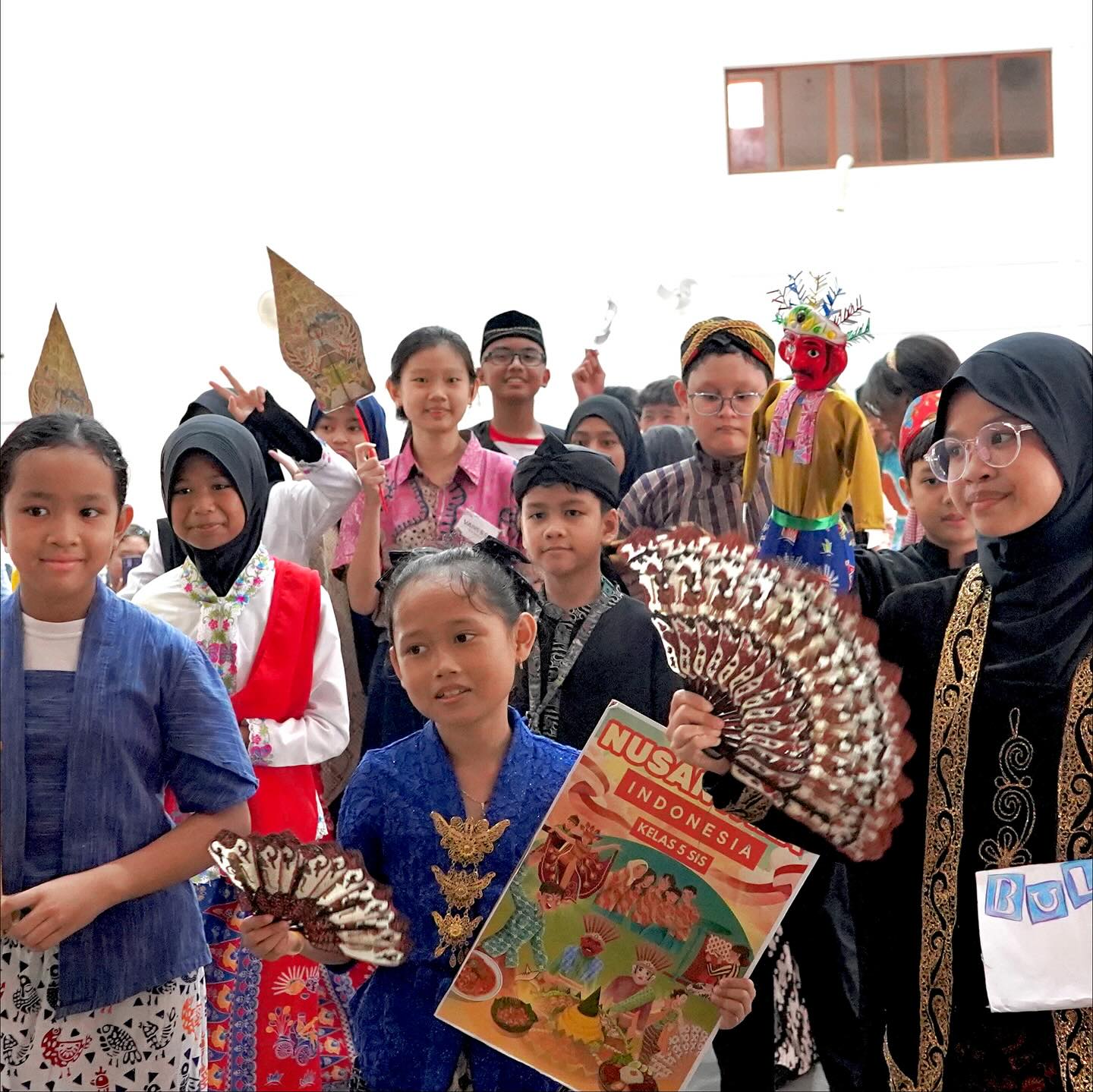 “Bahasaku Sanjung, Budayaku Junjung, Indonesiaku Bangga,” tema Bulan Bahasa 2025